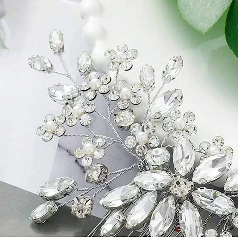 Crystal Bridal Comb Floral Rhinestone Wedding Comb Bridal Hair Comb Wedding hairpiece Wedding Hair Comb