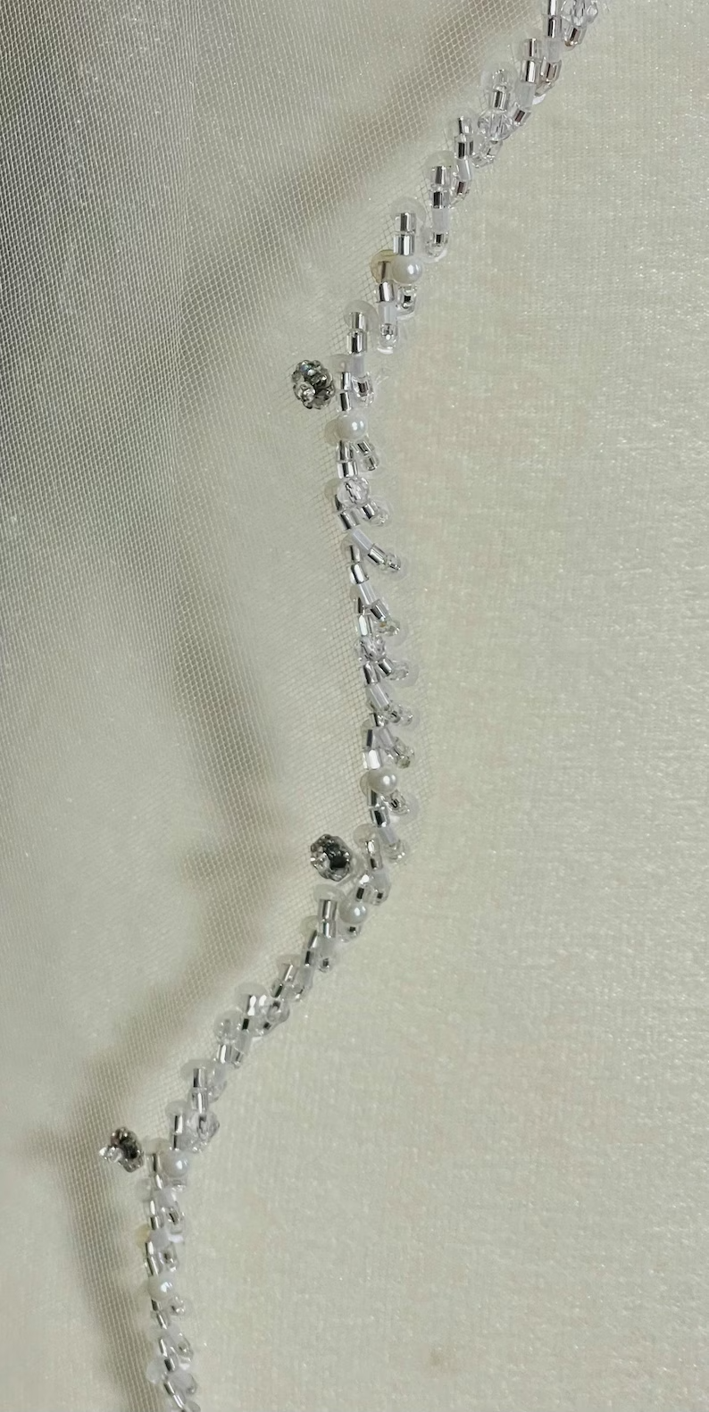 Beaded Wedding Veil, Crystal Wedding Veil, Scalloped Edge Veil, Cathedral Veil, Beaded Bridal Veil Beaded, Cathedral Veil, Free Tulle