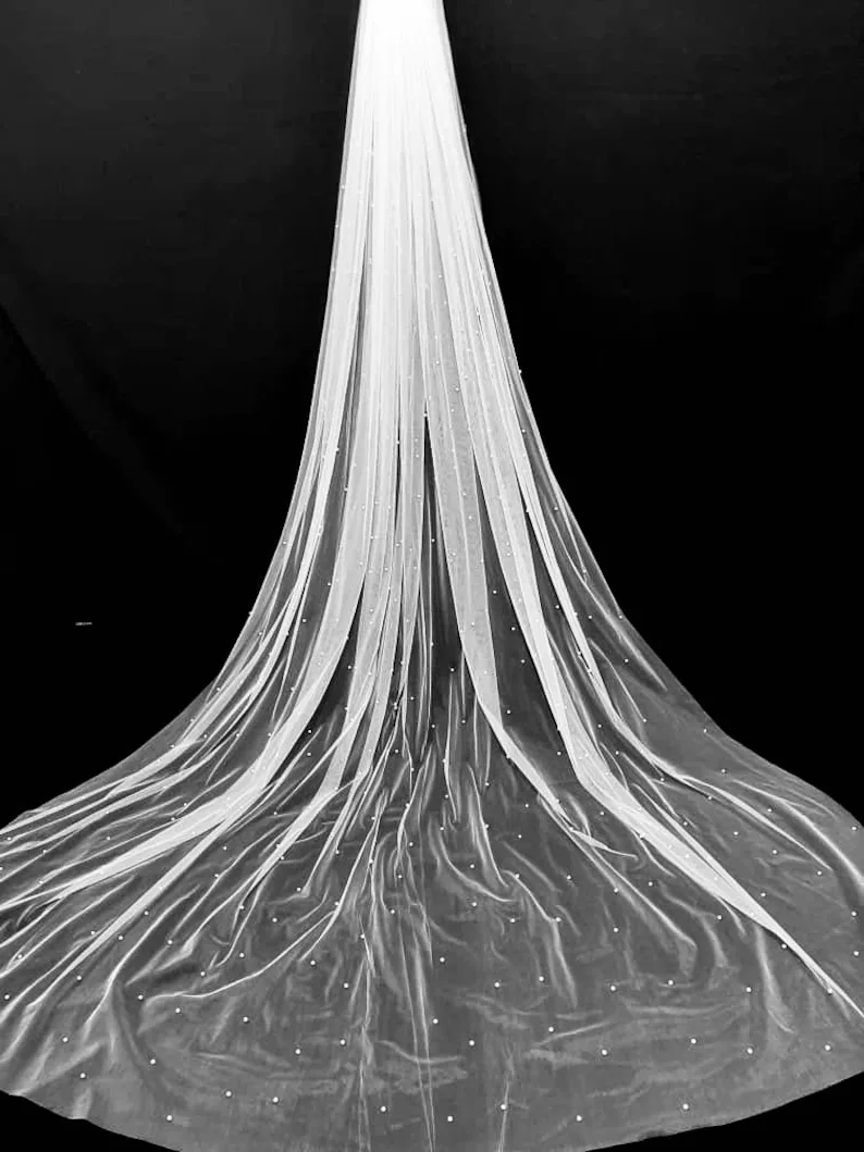 Pearls Beaded Veil with Pearl comb, Pearls Beaded Veil, White pearl, Elbow Wedding Veil, Fingertip Veil, Cathedral Veil -Tulle Samples