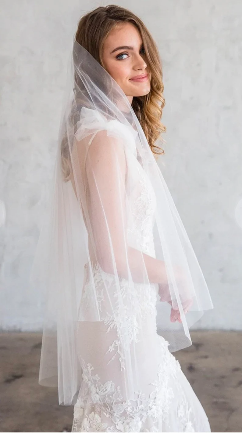 #SM-02 Two Tier Very Soft Illusion Veil