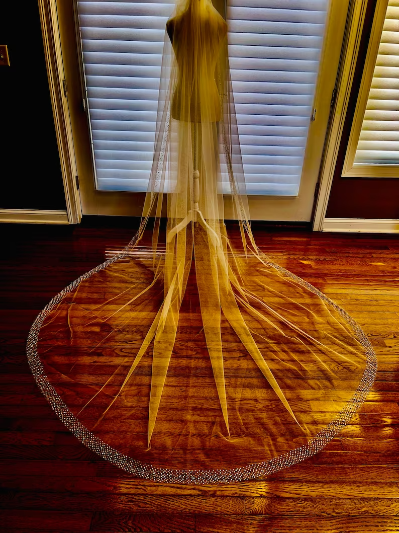 Pearl & Crystal Beaded Veil, Wedding Veil, Beaded Veil, Ivory Veil, White pearl Veil, Elbow Veil, Fingertip Veil, Cathedral Veil,