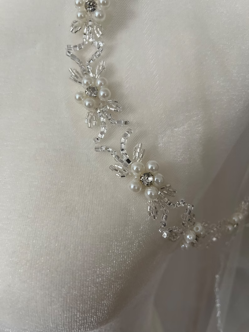 Scallop Edge Wedding Veil, Crystal Wedding Veil, Angel Cut Beaded Veil, Fingertip Veil, Cathedral Veil - Free Tulle Samples